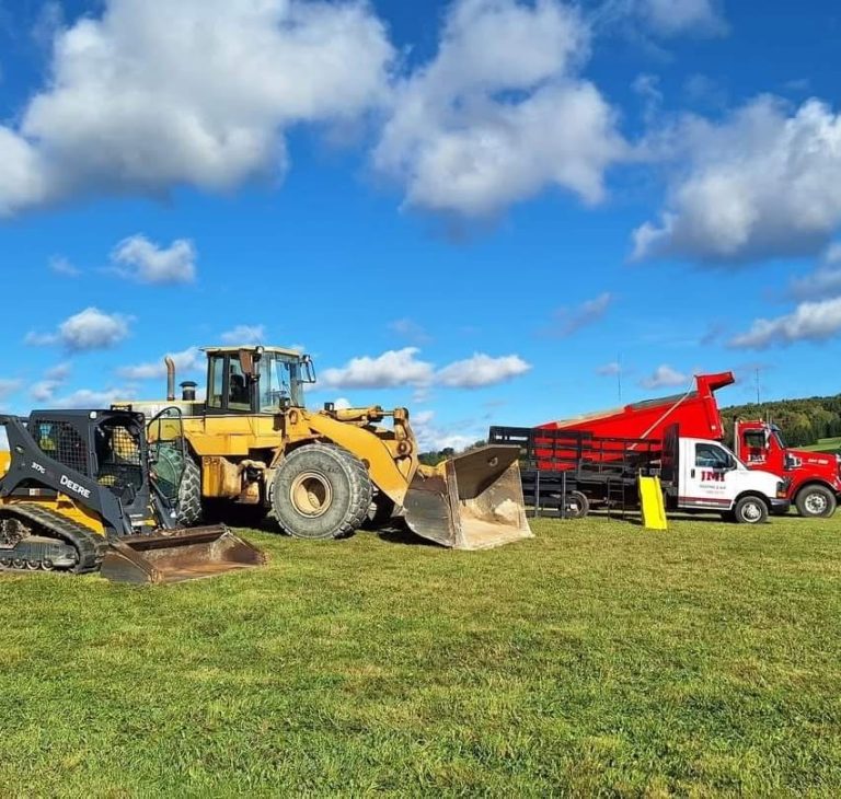 pumpkintown touch a truck